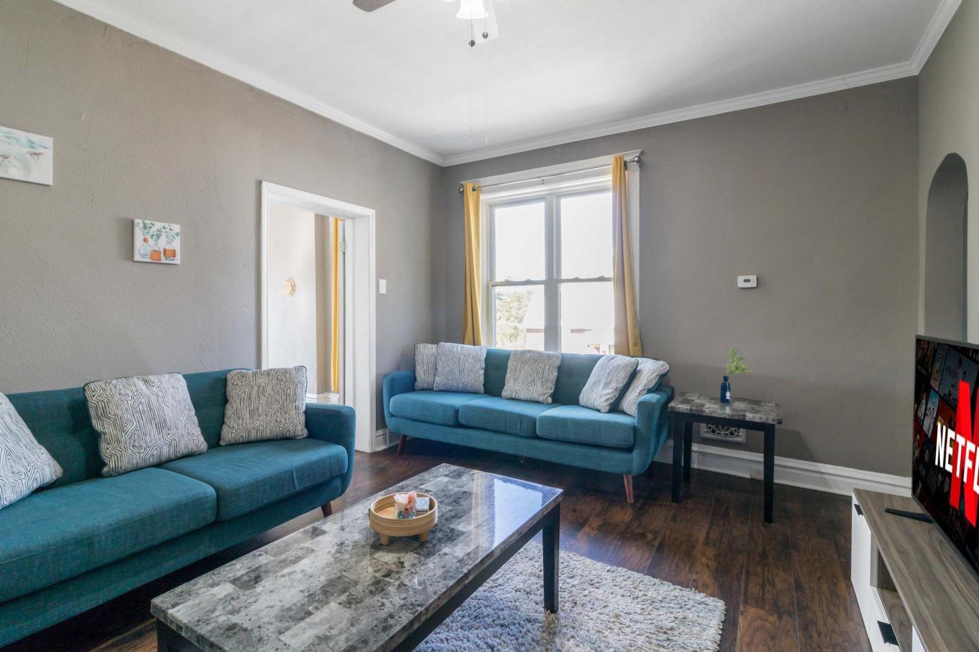 Roomy 2Br-1Ba Wfh Desk & Backyard Saint Louis Exterior foto